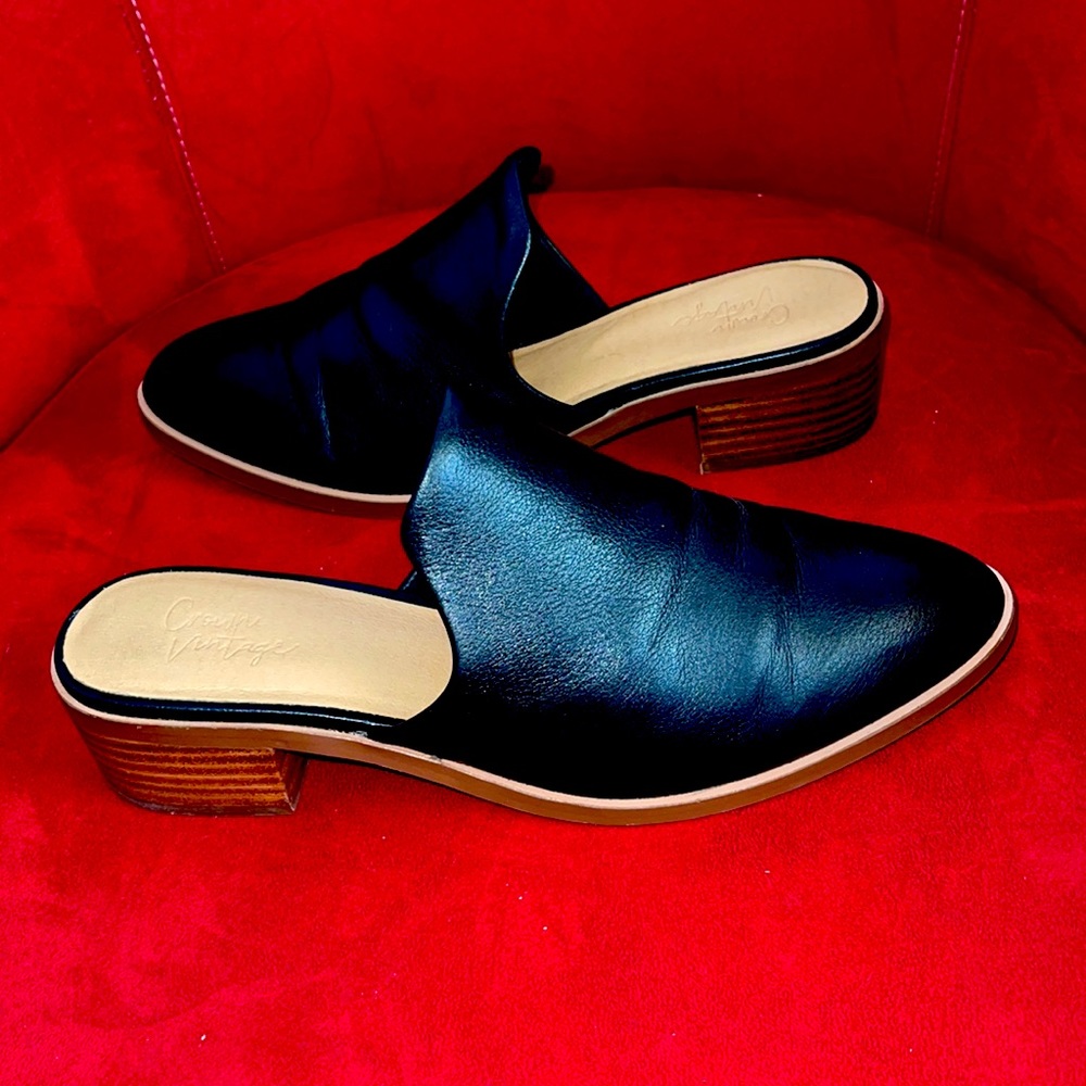 CROWN VINTAGE
